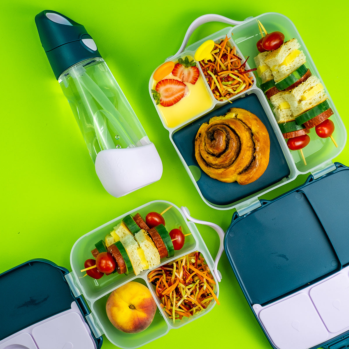 botella Tritan™ con pajita 600ml – indigo rose