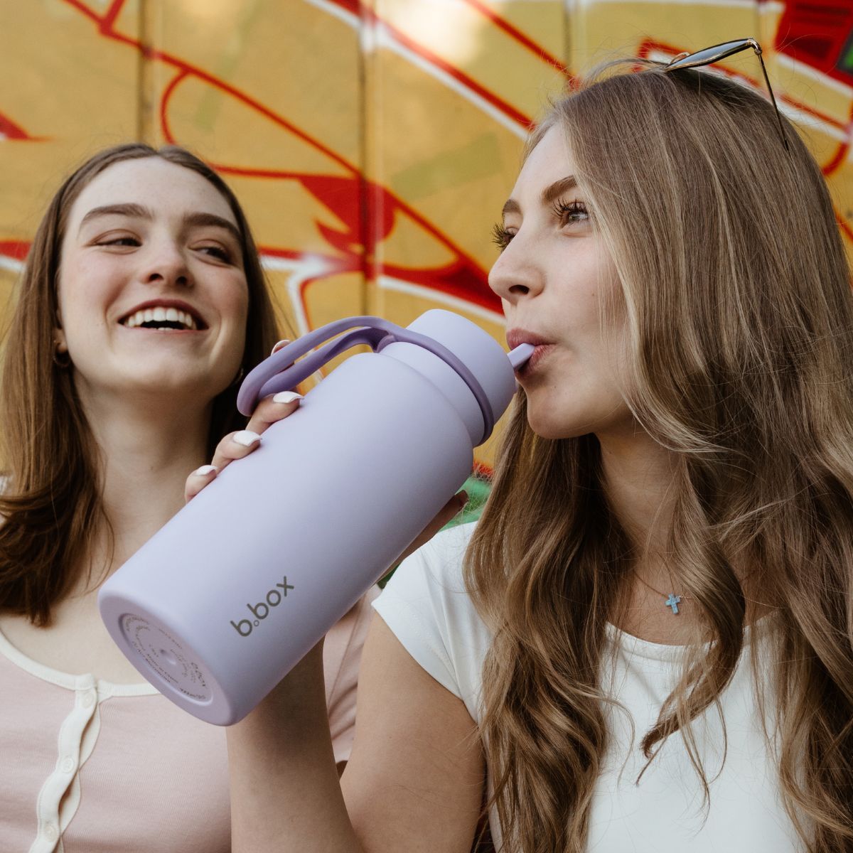 botella térmica con boquilla plegable y asa 1 litro – lilac love